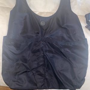 Black lululemon bag